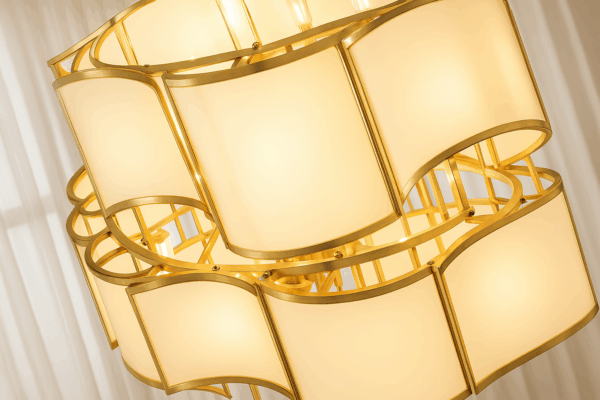 Velveton™ Layered Fabric Panel Chandelier - Bild 2